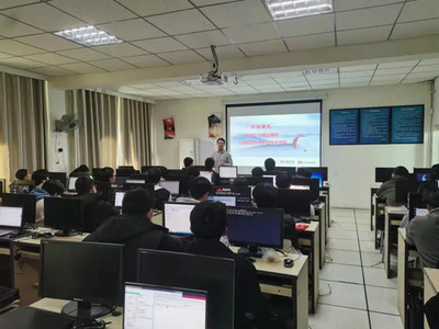 訊方技術(shù)與江西信息應(yīng)用攜手舉辦“華為1+X網(wǎng)絡(luò)系統(tǒng)建設(shè)與運維培訓”順利開班
